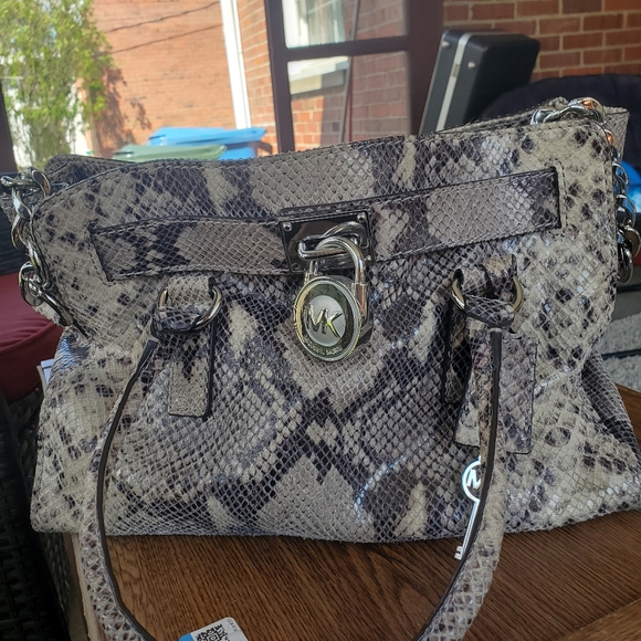 Michael Kors Hamilton Python Snake Embossed Leather Shoulder Bag - Picture 9 of 16